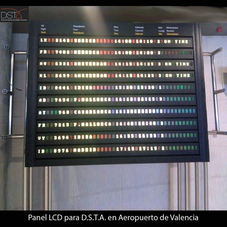 Panel Líneas LCD en Aeropuerto de Valencia